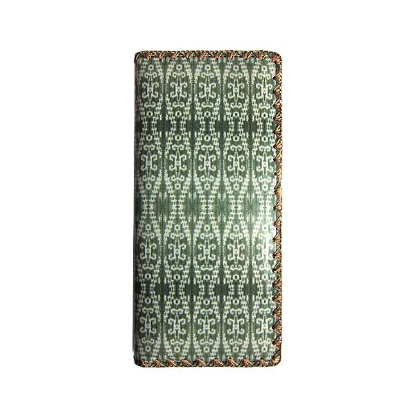 Mlavi Animal collection unique and beautiful vegan large flat wallet with vintage style animal illustration prints for wholesale and online shopping