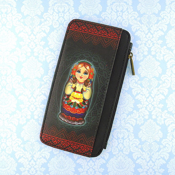 Mlavi Ukraine collection unique and beautiful vegan cardholder with Ukrainian art and craft inspired prints for wholesale and online shopping