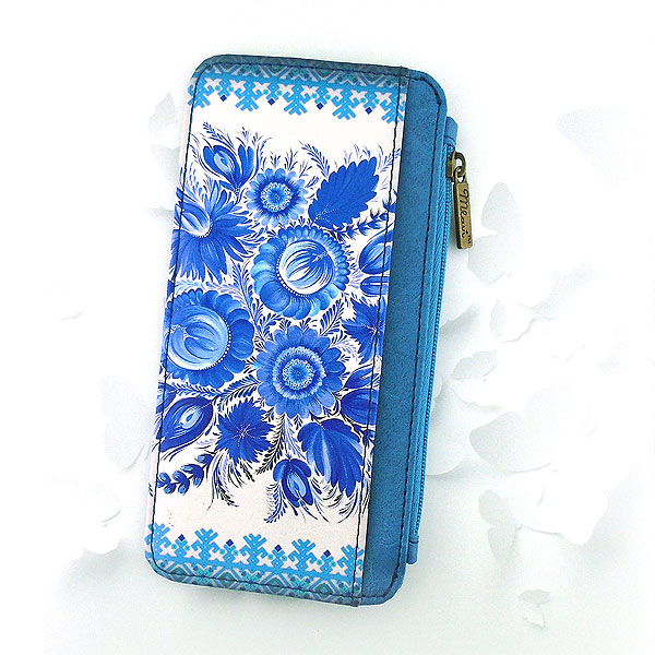 Mlavi Ukraine collection unique and beautiful vegan cardholder with Ukrainian art and craft inspired prints for wholesale and online shopping