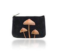 Mlavi Balkan collection wholesale fashion bags, pouches, wristlets, pouches, cardholders, luggage tags with flower, fern and mushroom prints to gift shop, clothing & fashion accessories boutique, book store, souvenir shops worldwide.